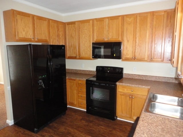 Building Photo - 832 Brookhannah Ct