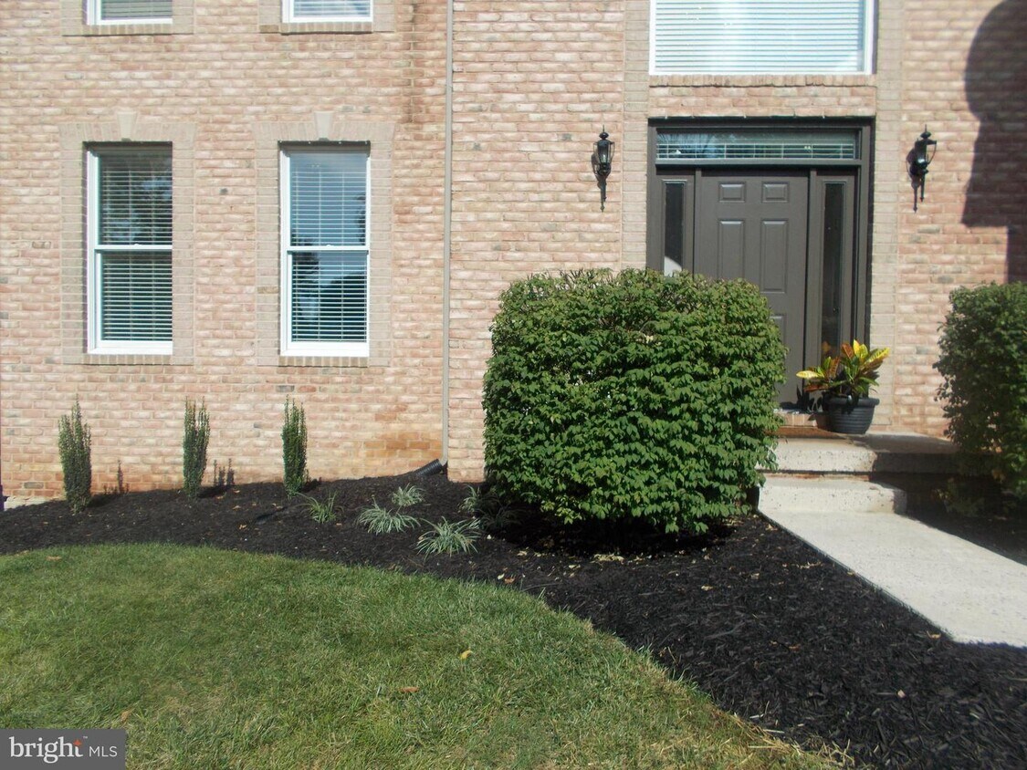 10821 Anderson Dr, Williamsport, MD 21795 House Rental in