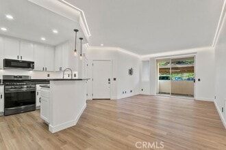 Building Photo - 25268 San Michele