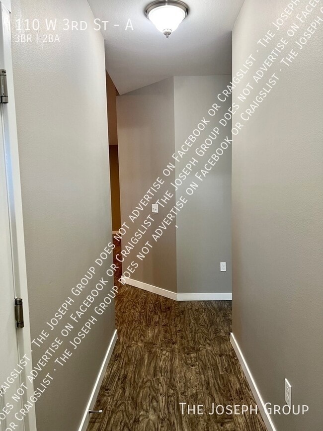 Foto del edificio - 110 W 3rd St