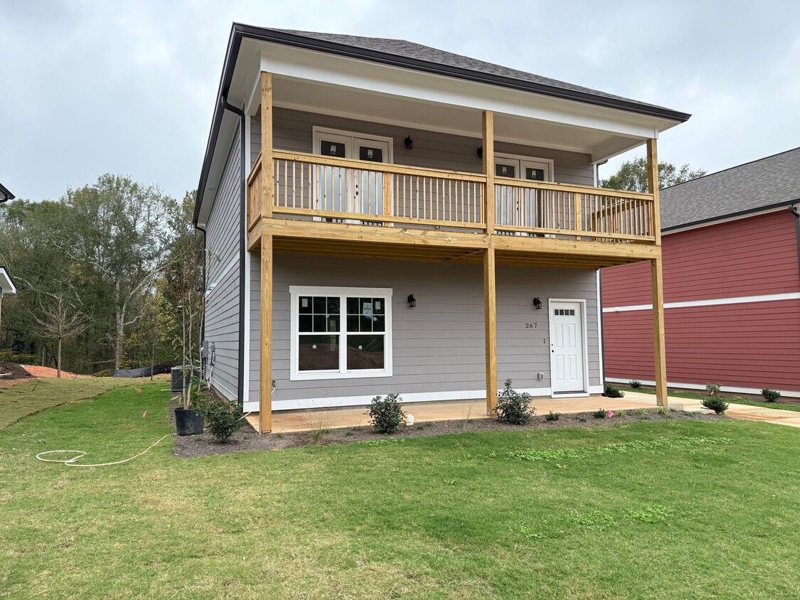 4 Bedroom/4 Bath House off of Will Hunter Road! Pre-leasing Now! - 4 Bedroom/4 Bath House off of Will Hunter Road! Pre-leasing Now!