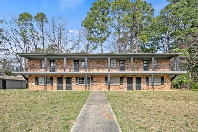 Building Photo - 4202 S Dowfield Dr