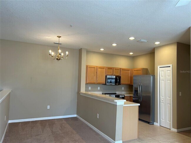 Building Photo - 3664 Parkridge Cir
