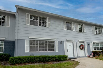 Building Photo - 8059 SW 18th Ct