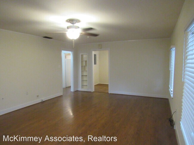Foto del edificio - 3 br, 1.5 bath House - 535 River St