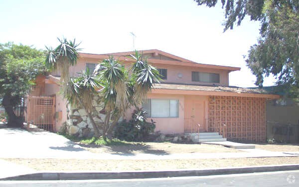 Foto del edificio - 3132 W 99th St