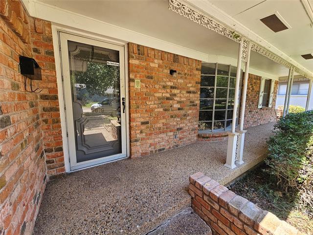 Foto del edificio - 5019 Menefee Dr