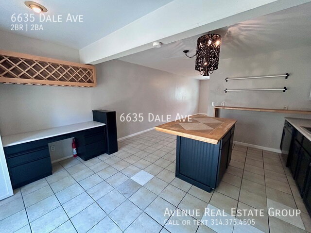 Foto del edificio - 6635 Dale Ave