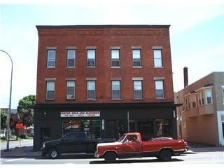 Foto del edificio - 453 Lyell Ave