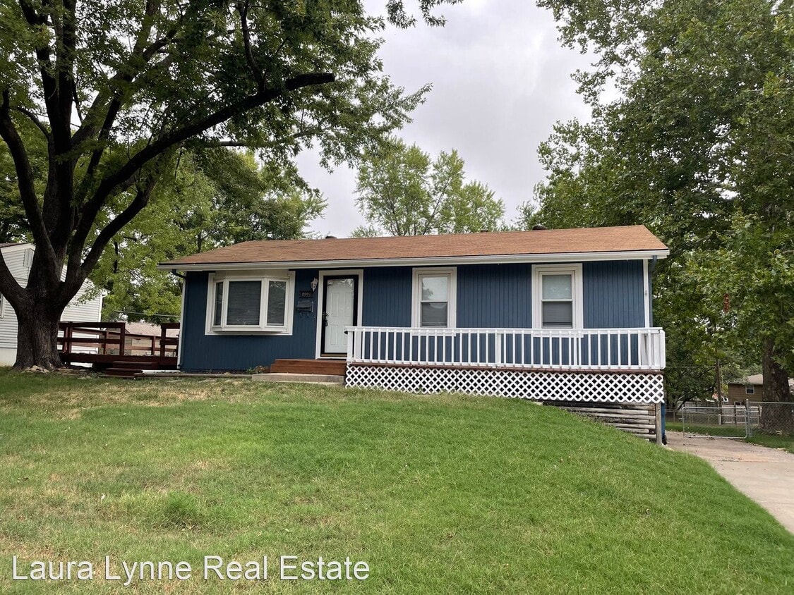 2800 NE 63rd Terrace