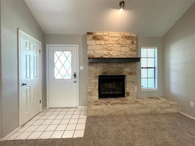 Building Photo - 1008 Cresswell Dr