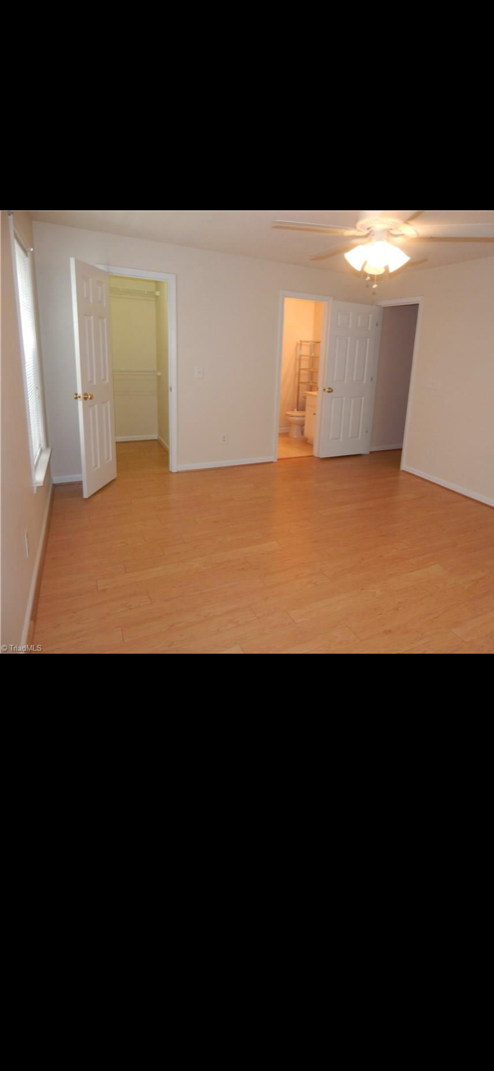 Building Photo - 3700 Cotswold Terrace