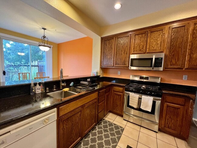 Building Photo - 22629 Canyon Terrace Dr