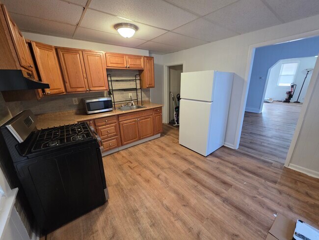 Cocina - 611 Moir Ct