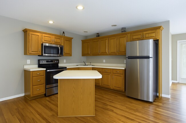 Foto del edificio - Spacious 3 Bed, 2.5 Bath Home in Kansas Ci...