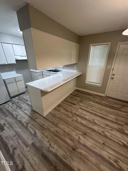 Foto del edificio - 925 Hearthridge Ct