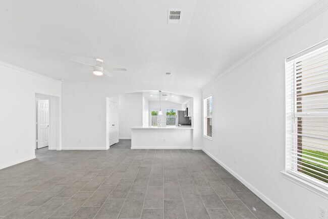 Building Photo - 13112 Trail Manor Dr