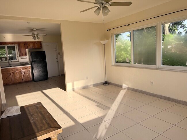 Building Photo - 11102 NW 11th Ave