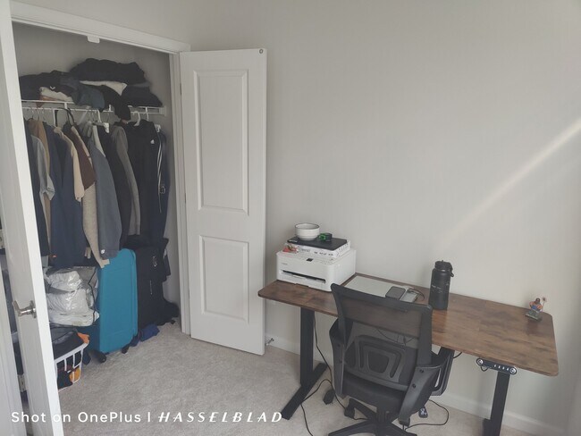 Foto del edificio - 3418 Chester Aly