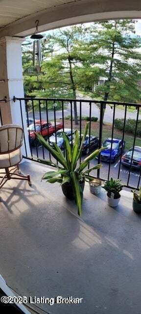 Foto del edificio - 3312 Colonial Manor Cir