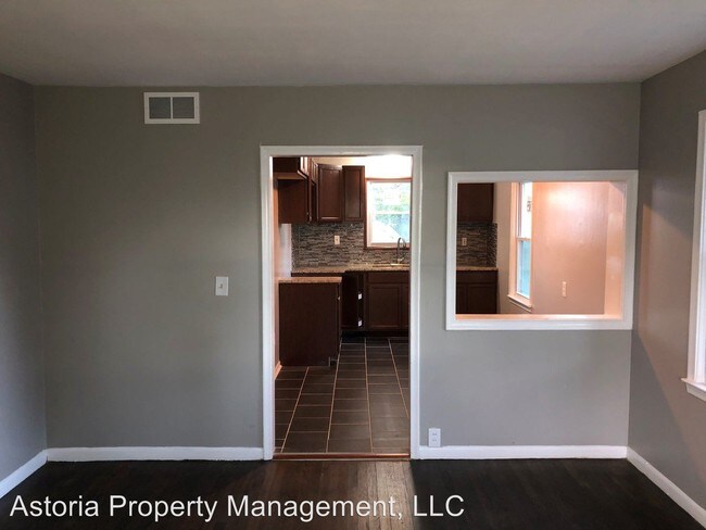 Foto del edificio - 3 br, 1 bath House - 8072 Helen St