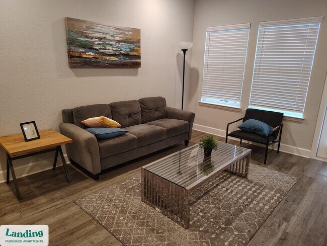 Foto del edificio - 120 NW 148th Terrace