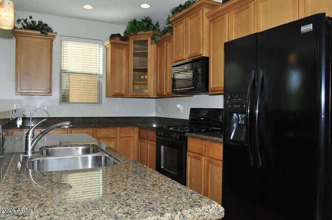 Foto del edificio - 1431 S Newberry Ln