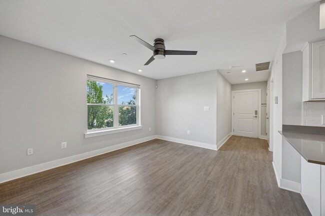 Photo - 502 Gerhard St Apartment