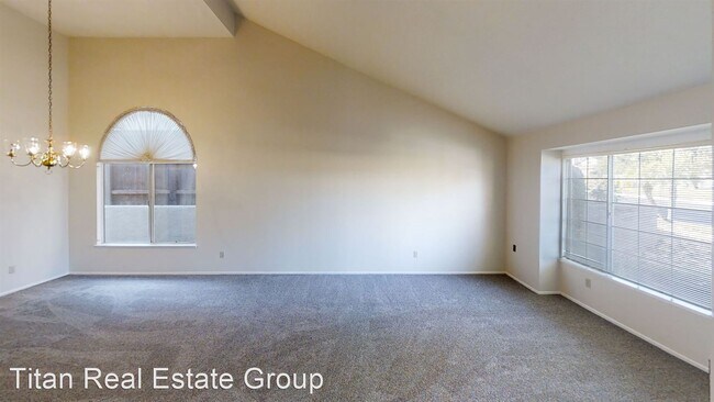 Foto del edificio - 3 br, 2 bath House - 125 Meadowbrook Lane