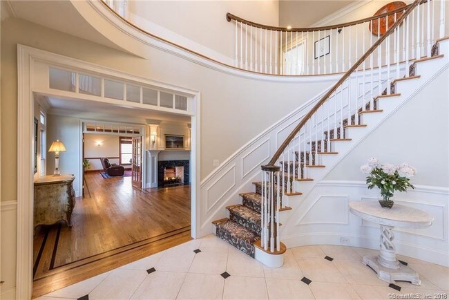 Foto del edificio - 65 Fieldstone Dr