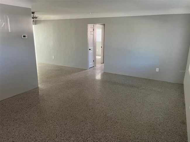 Foto del edificio - 428 90th Ave