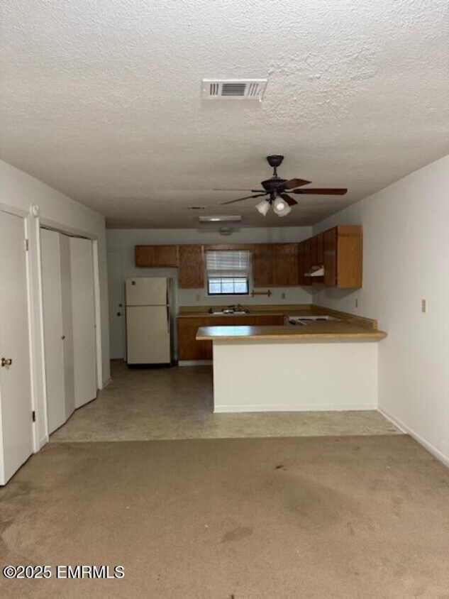 Foto del edificio - 2307 Old N Hills St