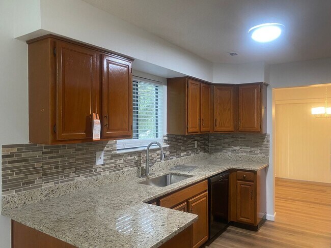 Foto del edificio - Charming 3BR Townhome in Plainsboro