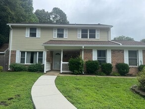 Building Photo - 1768 Olympic Dr