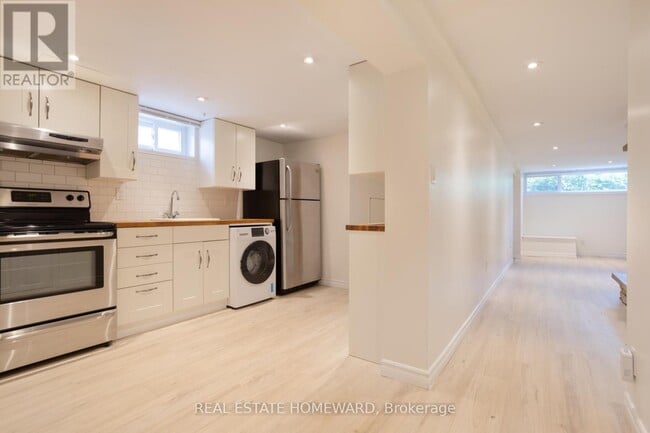 Photo du bâtiment - 115 Porchester Dr