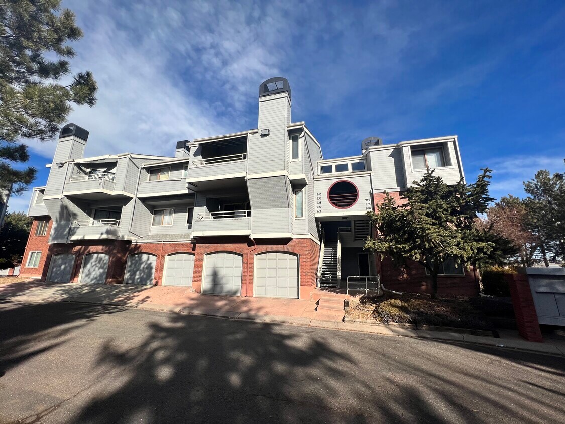 Foto principal - 940 Acapulco Ct
