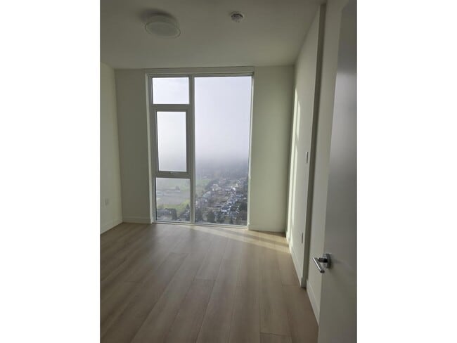 Building Photo - 13573-1398A 98a Ave