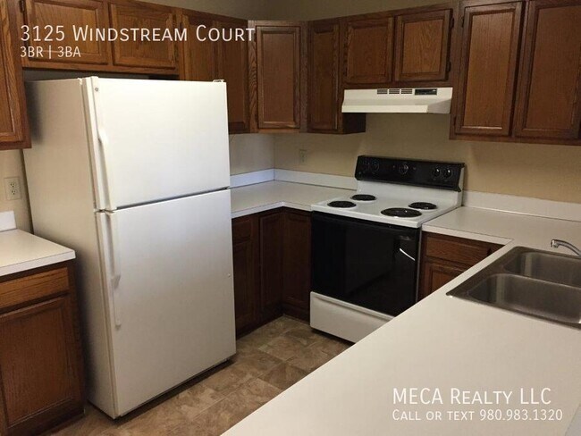 Building Photo - 3125 Windstream Ct