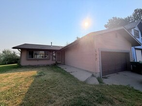 Building Photo - 433 Beaverhead Ct