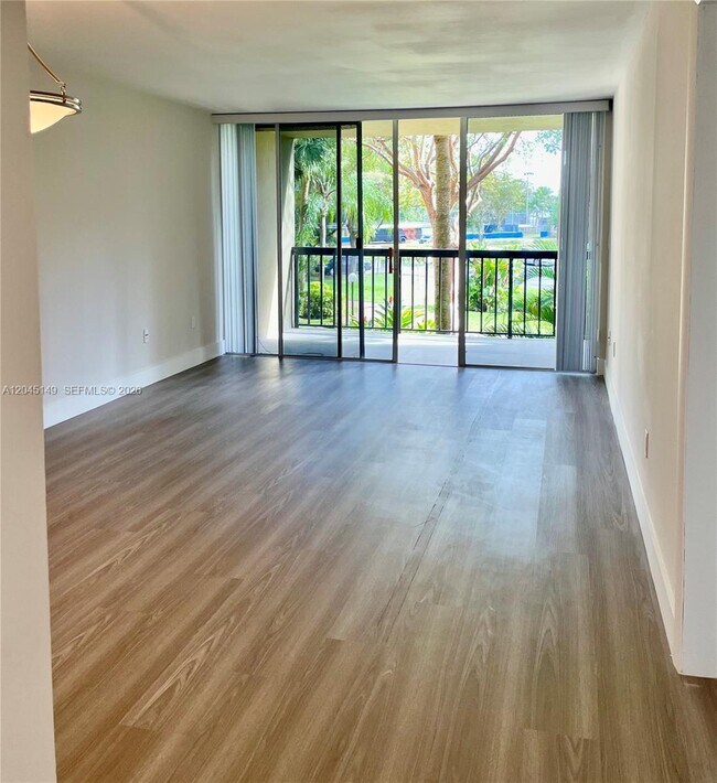 Foto del edificio - 10835 SW 112th Ave