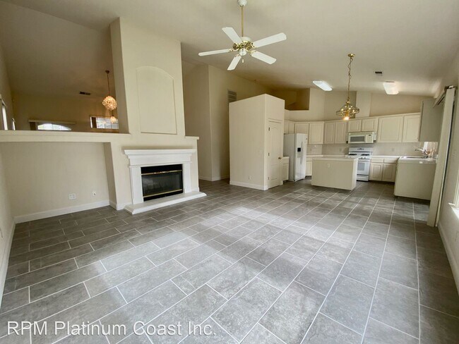 Foto del edificio - 3 br, 2.5 bath House - 1850 Goshen Ave.