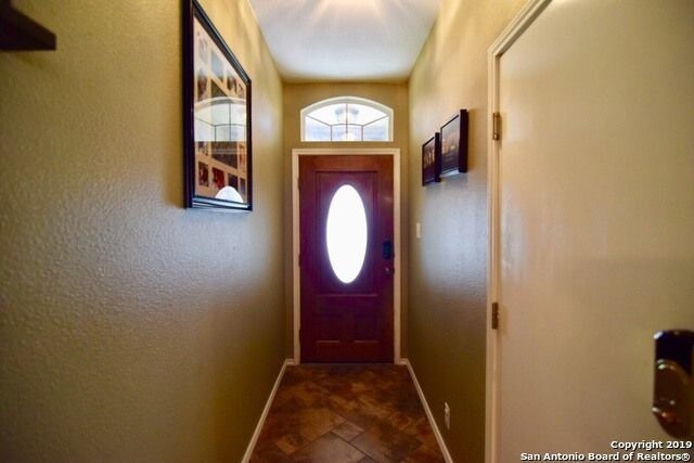 Building Photo - 811 CUB PATH