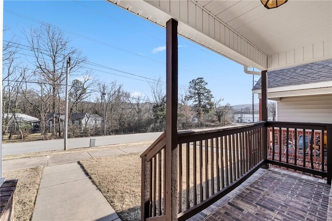 Foto del edificio - 2970 W Old Farmington Rd
