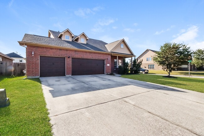 Building Photo - 21630 Hansom Dr