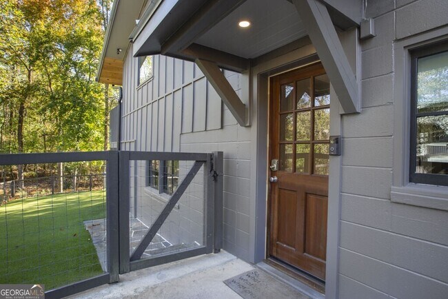 Foto del edificio - 8885 Bay Dr