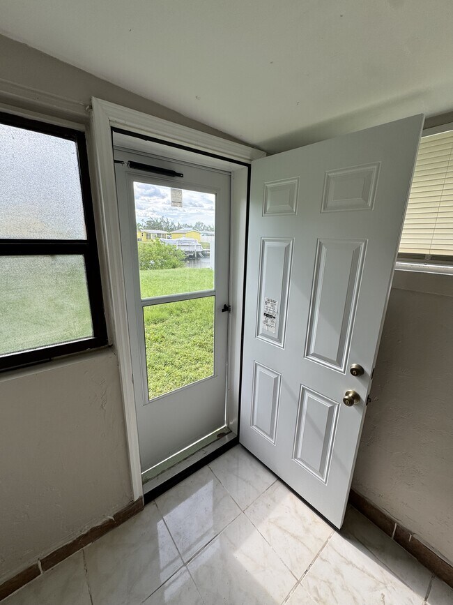 Foto del edificio - 3999 Conway Blvd