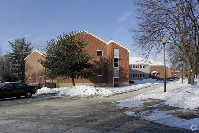 Building Photo - Village View