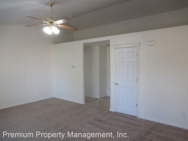 Building Photo - 3 br, 2 bath House - 126 Independence Way