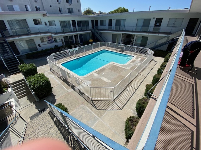 Building Photo - 3732 Mentone Ave