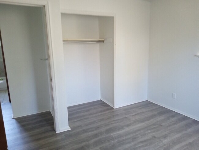 Building Photo - Charming 3-Bedroom Home in Saginaw – Comfortable Living at an Affordable Price!